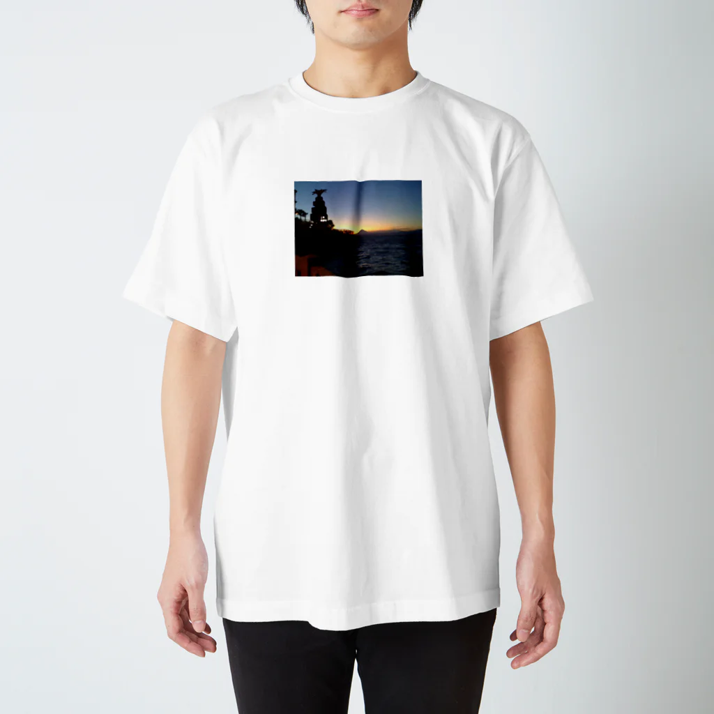 dac0001の江ノ島から富士山を望む。 スタンダードTシャツ