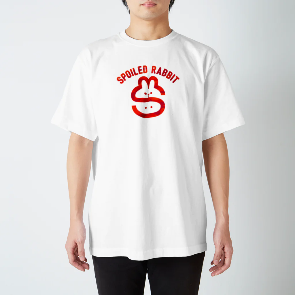 AKIRAMBOWのSpoiled Rabbit & Smile Person - RED / あまえんぼうさちゃんとあのひと - レッド Regular Fit T-Shirt