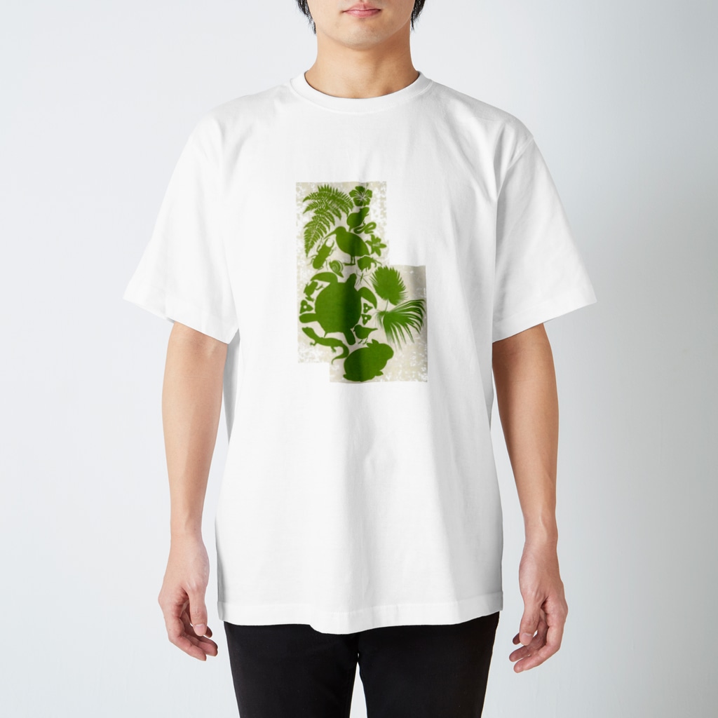奄黒市場のtokunoshima Regular Fit T-Shirt