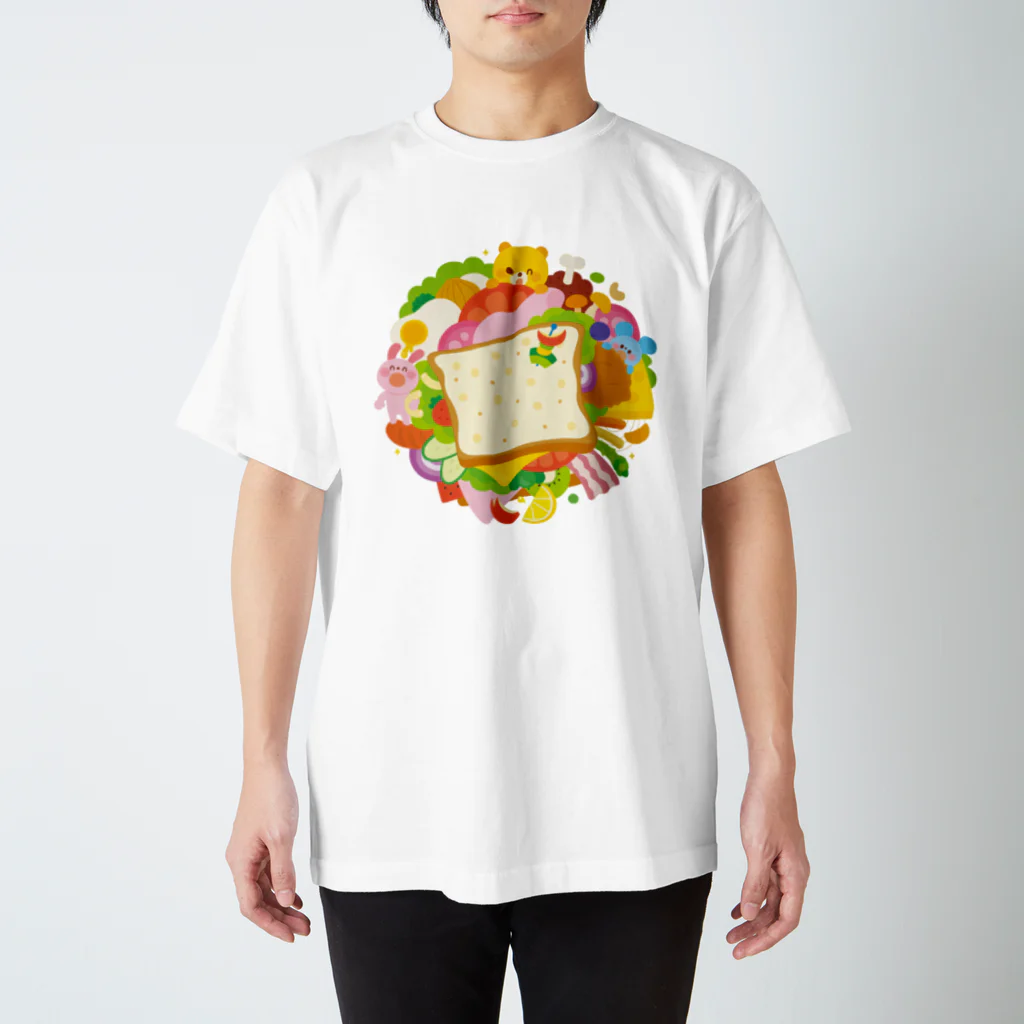 Illustrator イシグロフミカのサンドイッチ Regular Fit T-Shirt