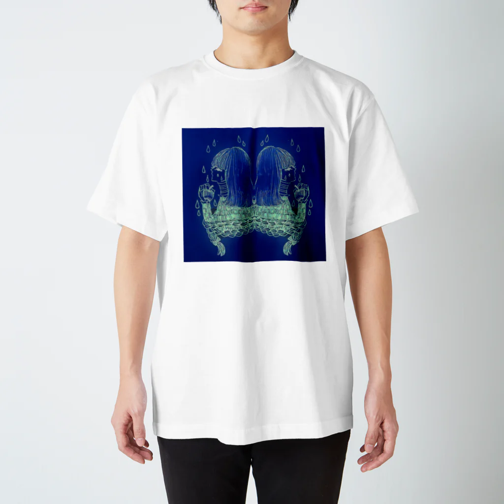 Liqueur37___の泣いてる少女 Regular Fit T-Shirt