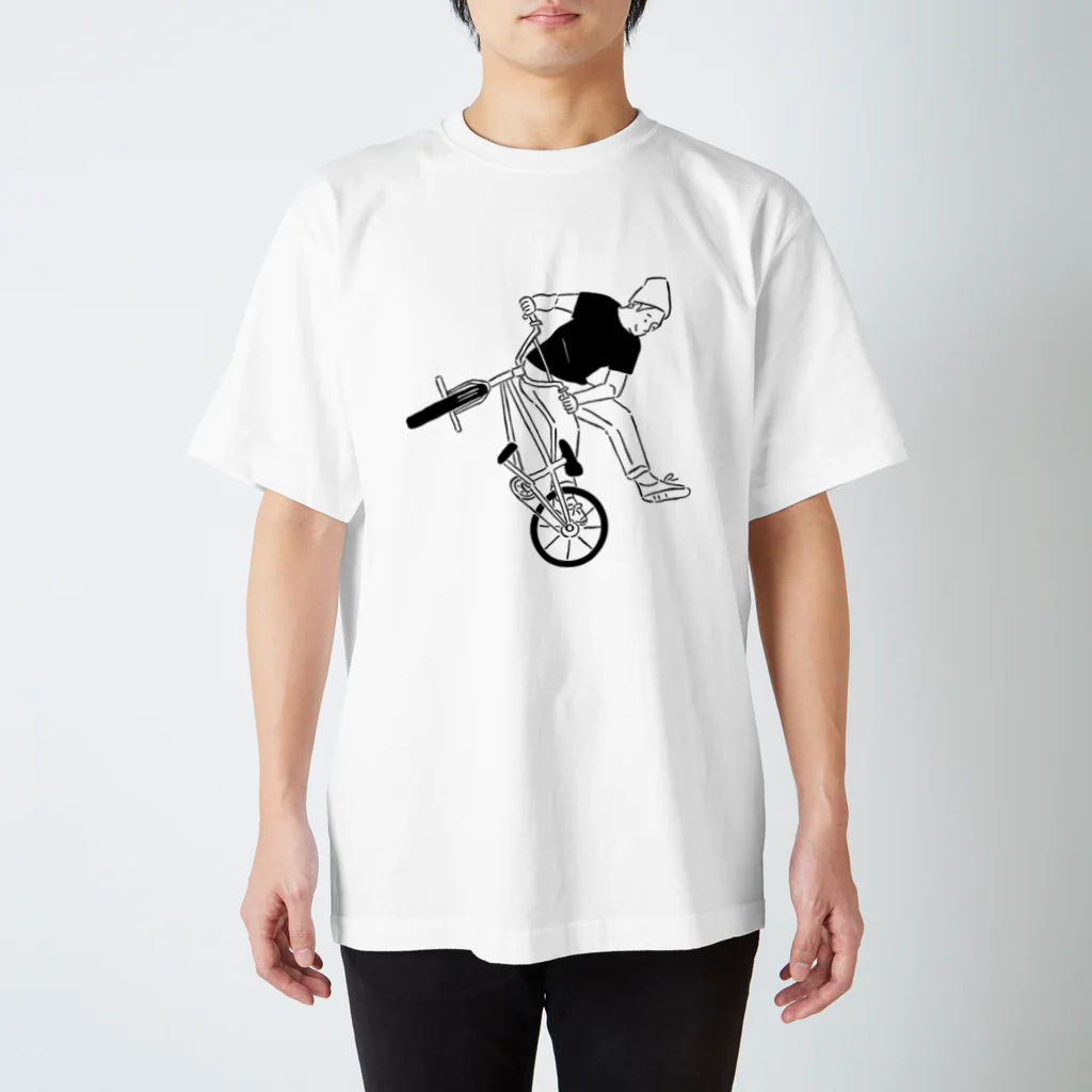 1982 (ｲﾁｷｭｳﾊﾁﾆｲ）のBMX Regular Fit T-Shirt