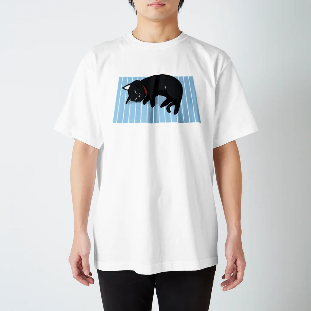 かわいいコーギーの寝子 Regular Fit T-Shirt