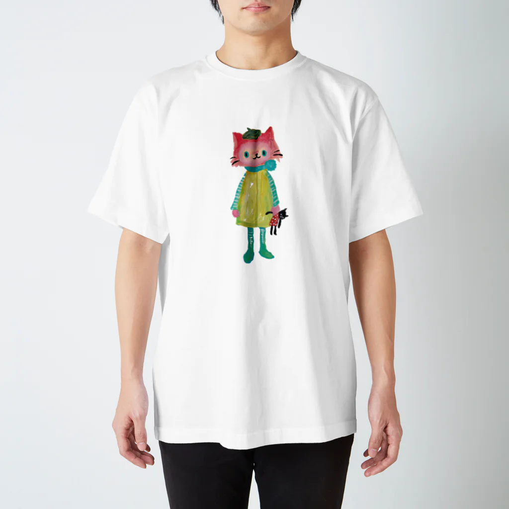 COULEUR PECOE（クルールペコ）のねこびとさん（タピオカ） Regular Fit T-Shirt