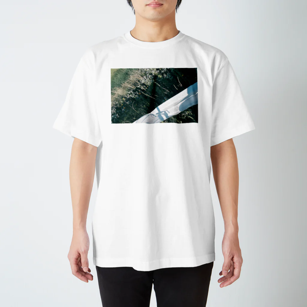 未子のガードレール Regular Fit T-Shirt