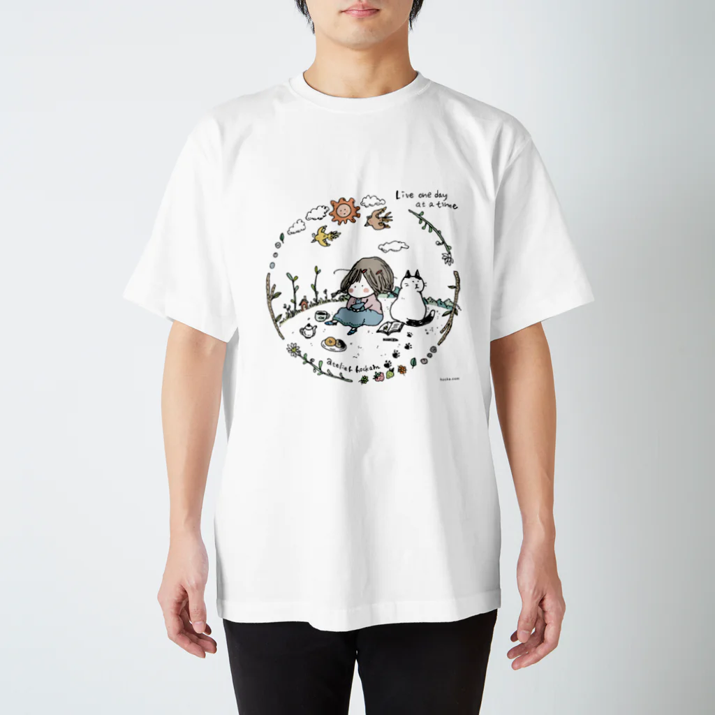 ほっかむねこ屋（アトリエほっかむ）のLive Regular Fit T-Shirt