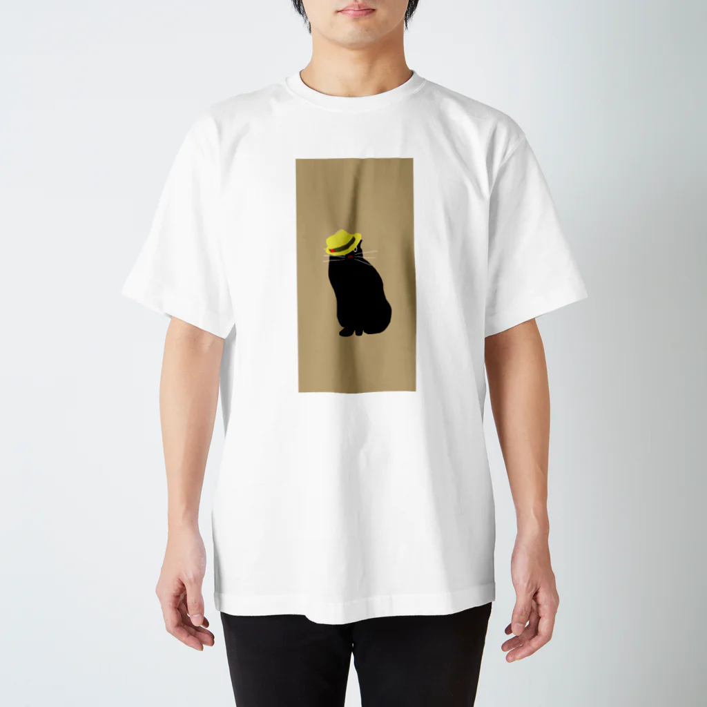 simplewaysのyellowhat_oncat_01 Regular Fit T-Shirt