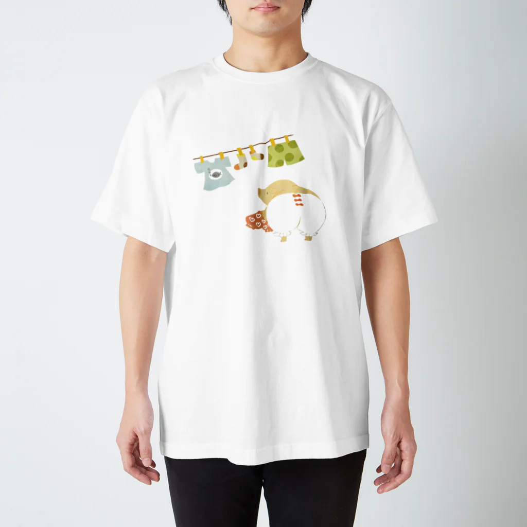 三女のぶたさんのお洗濯 スタンダードTシャツ