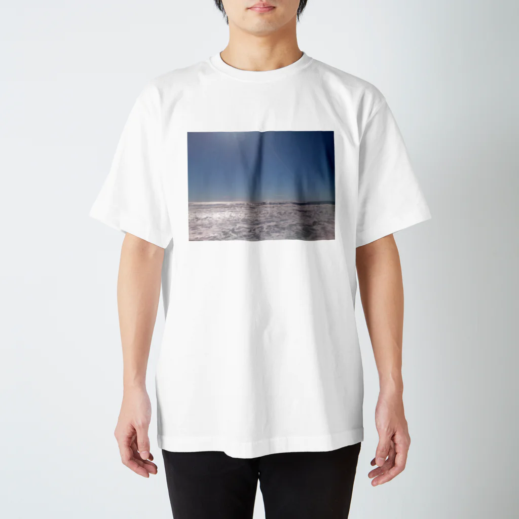 LOVELESSのさざ波シリーズ Regular Fit T-Shirt