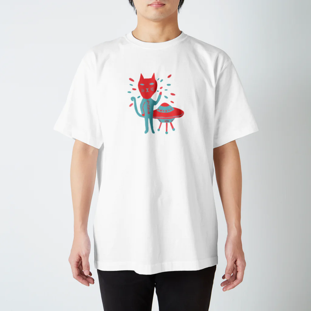 gogocats-shopのニャンドロメダ星雲から来た猫 Regular Fit T-Shirt