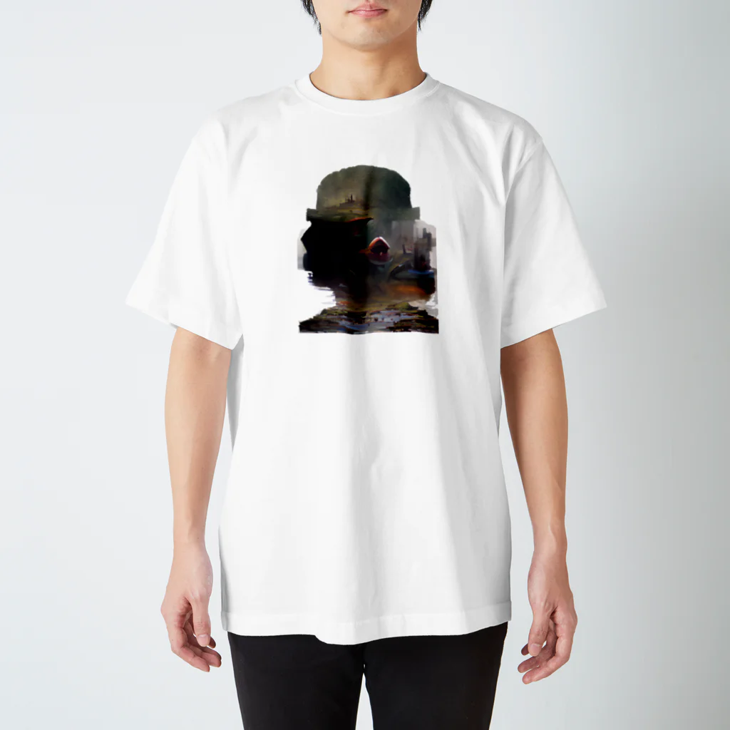 ryuhyuhoのSurrealism imitating a piranha Regular Fit T-Shirt