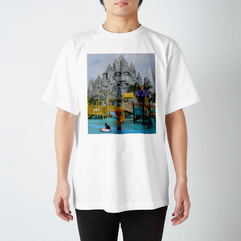 NAZOTOWNのスイ・ティエン公園 スタンダードTシャツ