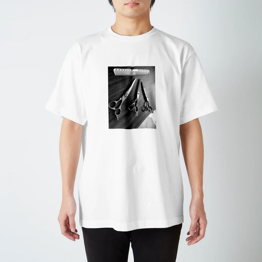 nozyのモノクローム Regular Fit T-Shirt