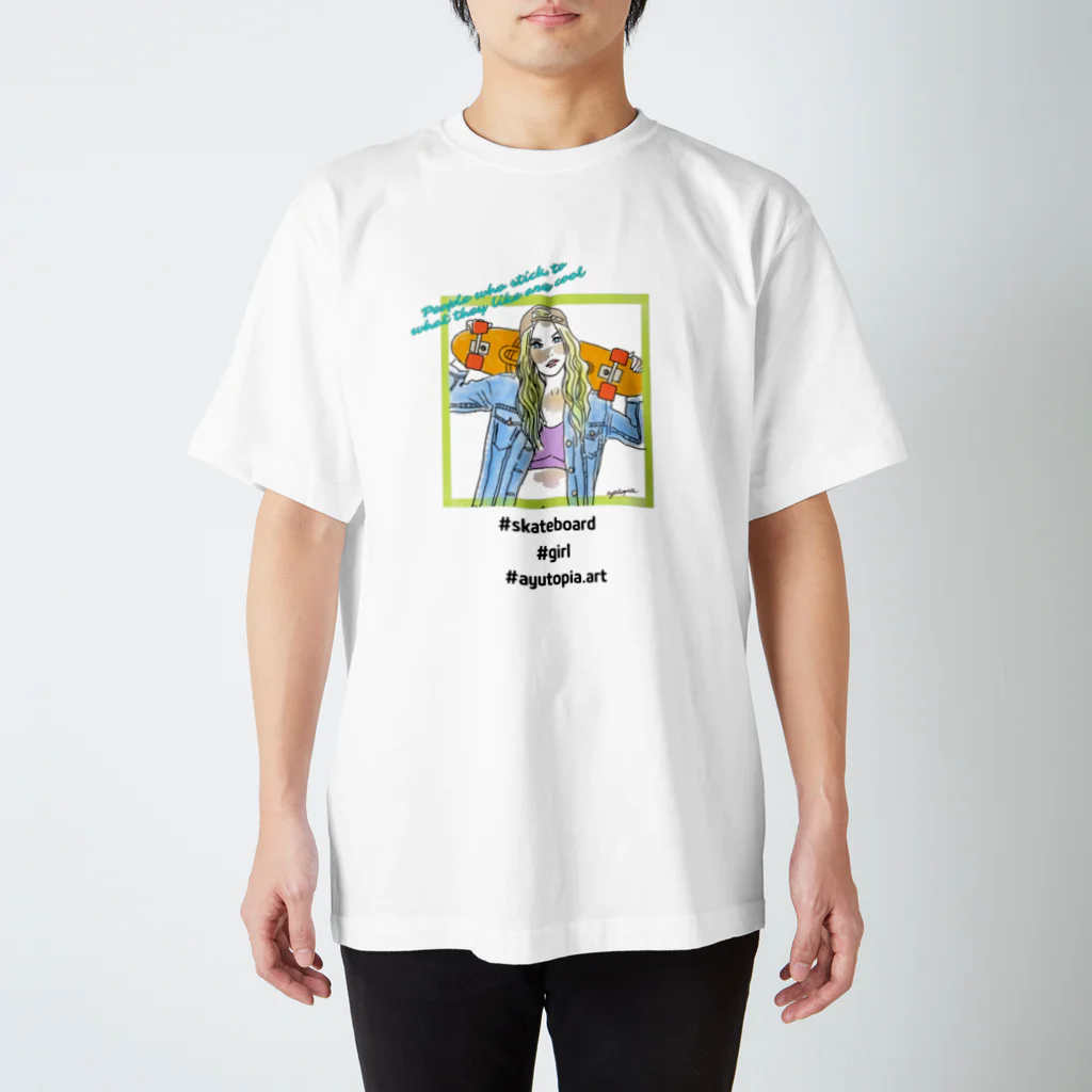 ayutopiaのスケートボードgirl Regular Fit T-Shirt