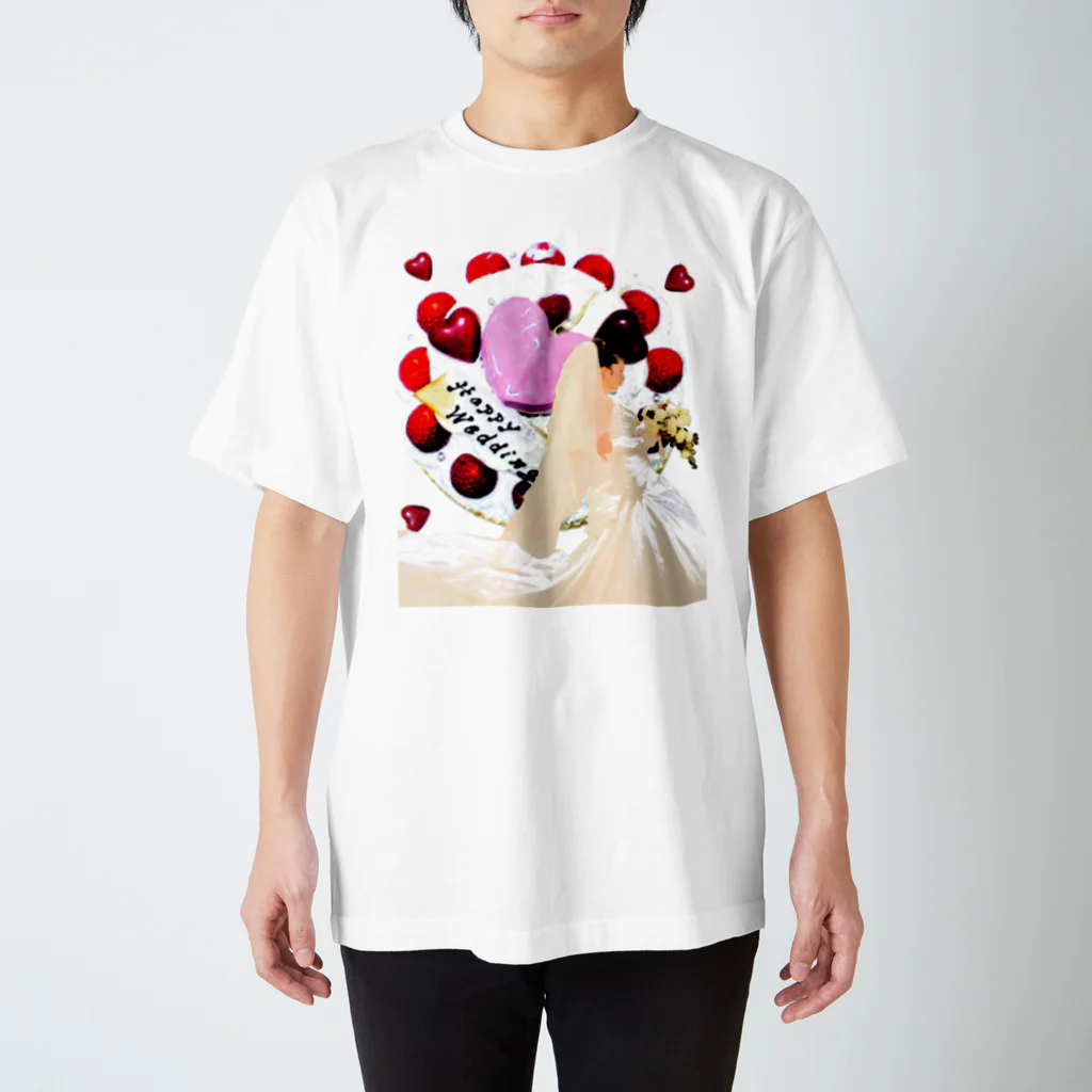 yukieのHappy wedding Regular Fit T-Shirt