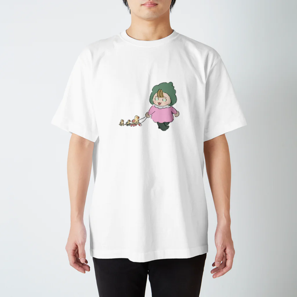 🐚佐藤クソ雑魚タニシ子ちゃん🐚のタニちゃんとアヒルさん スタンダードTシャツ