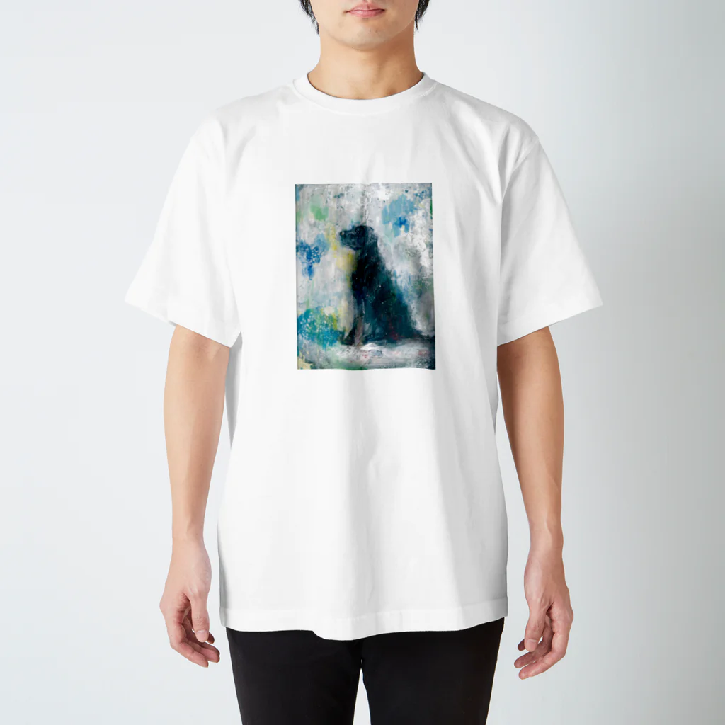 長友心平の黒い犬 Regular Fit T-Shirt