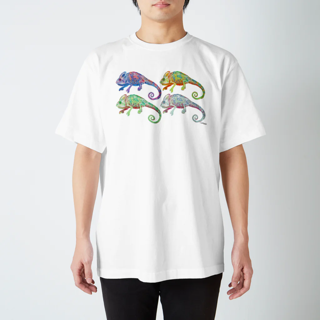 どうぶつのホネ、ときどきキョウリュウ。の４ひきのエボシカメレオン スタンダードTシャツ