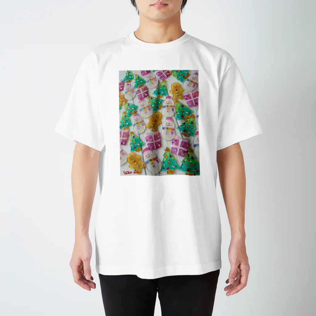 前田悠花｜イラストレーターの★プラ板作品フォト★クリスマス Regular Fit T-Shirt