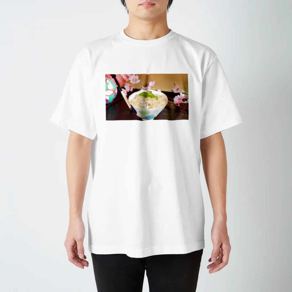 landlord_cookの料亭の鯛めし Regular Fit T-Shirt