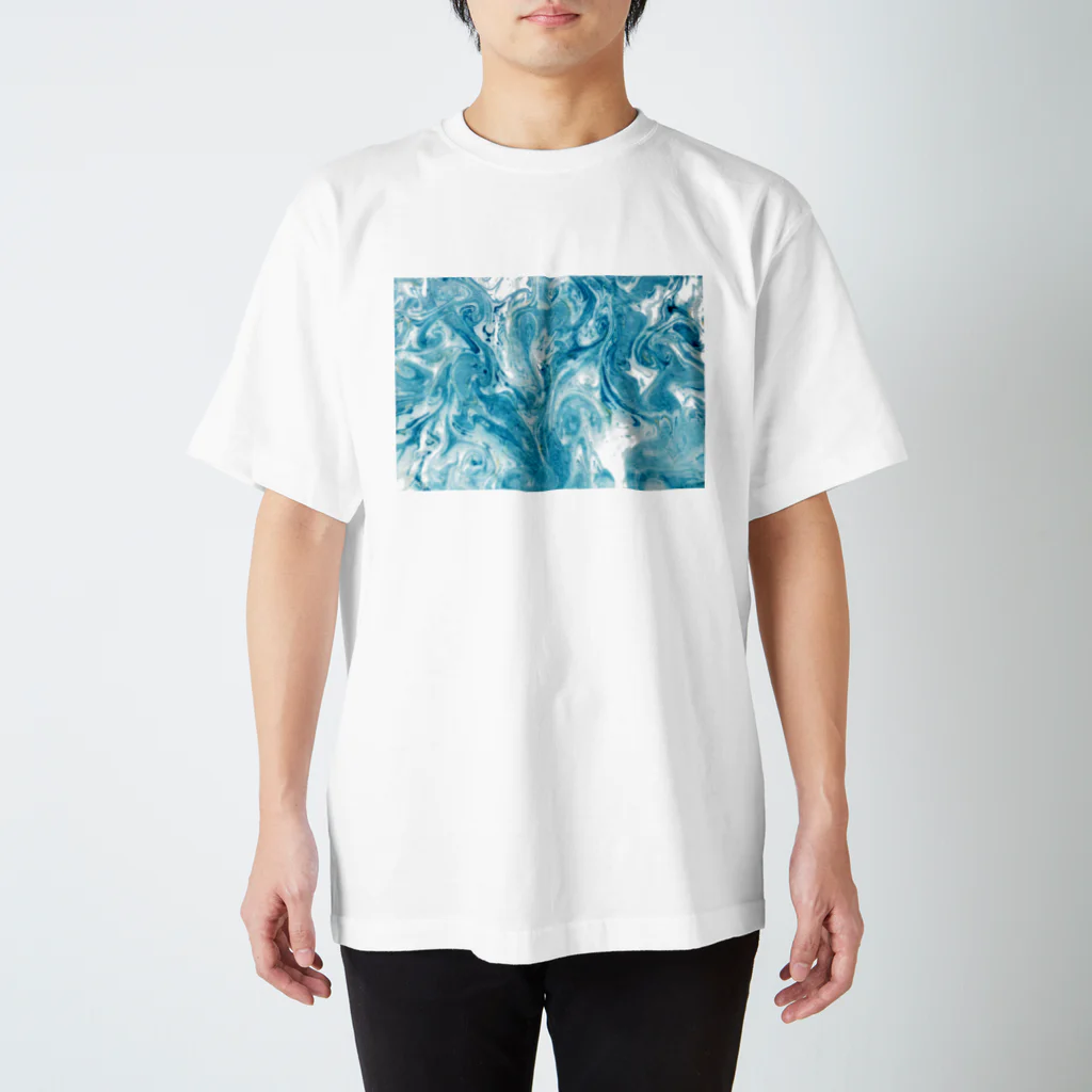 guruguのEbru　light blue Regular Fit T-Shirt