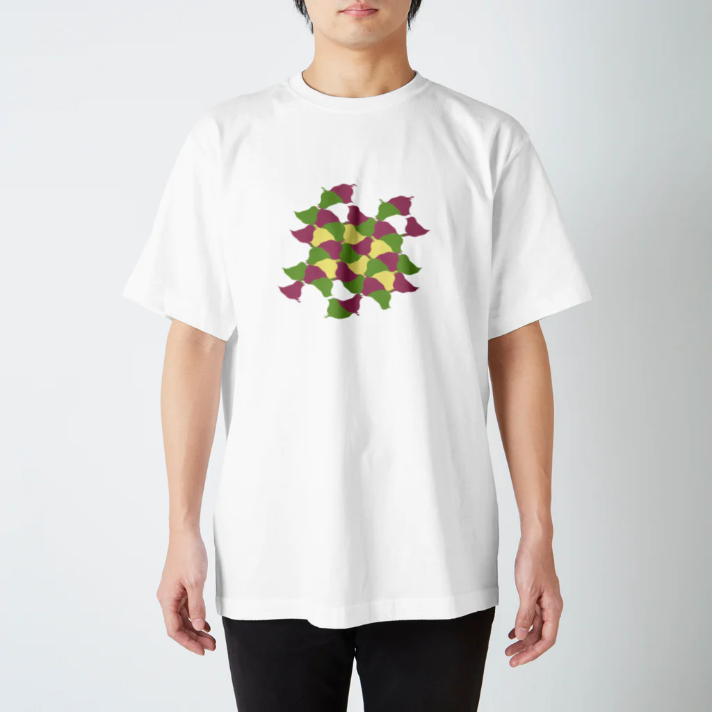 SAKURAMEDERUのひよこパターンA Regular Fit T-Shirt