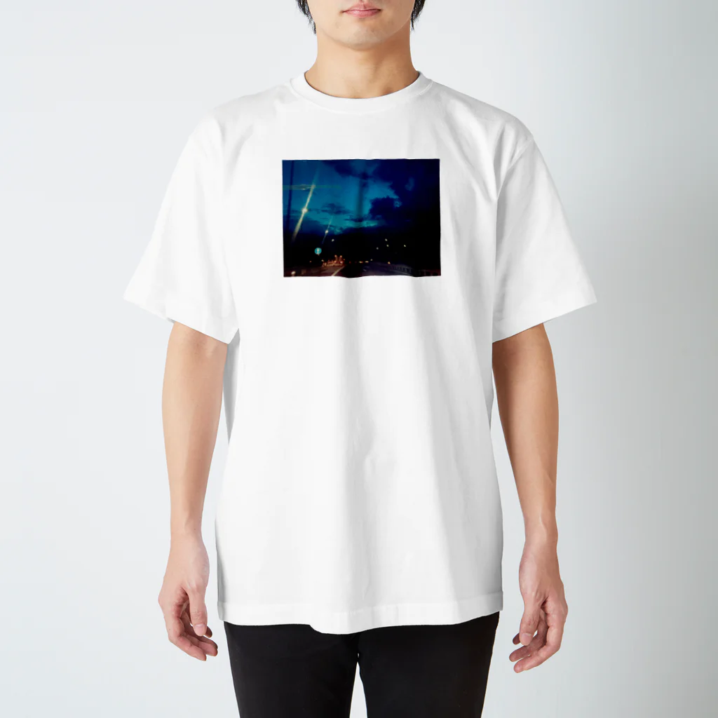 0_egg_0の夜 Regular Fit T-Shirt