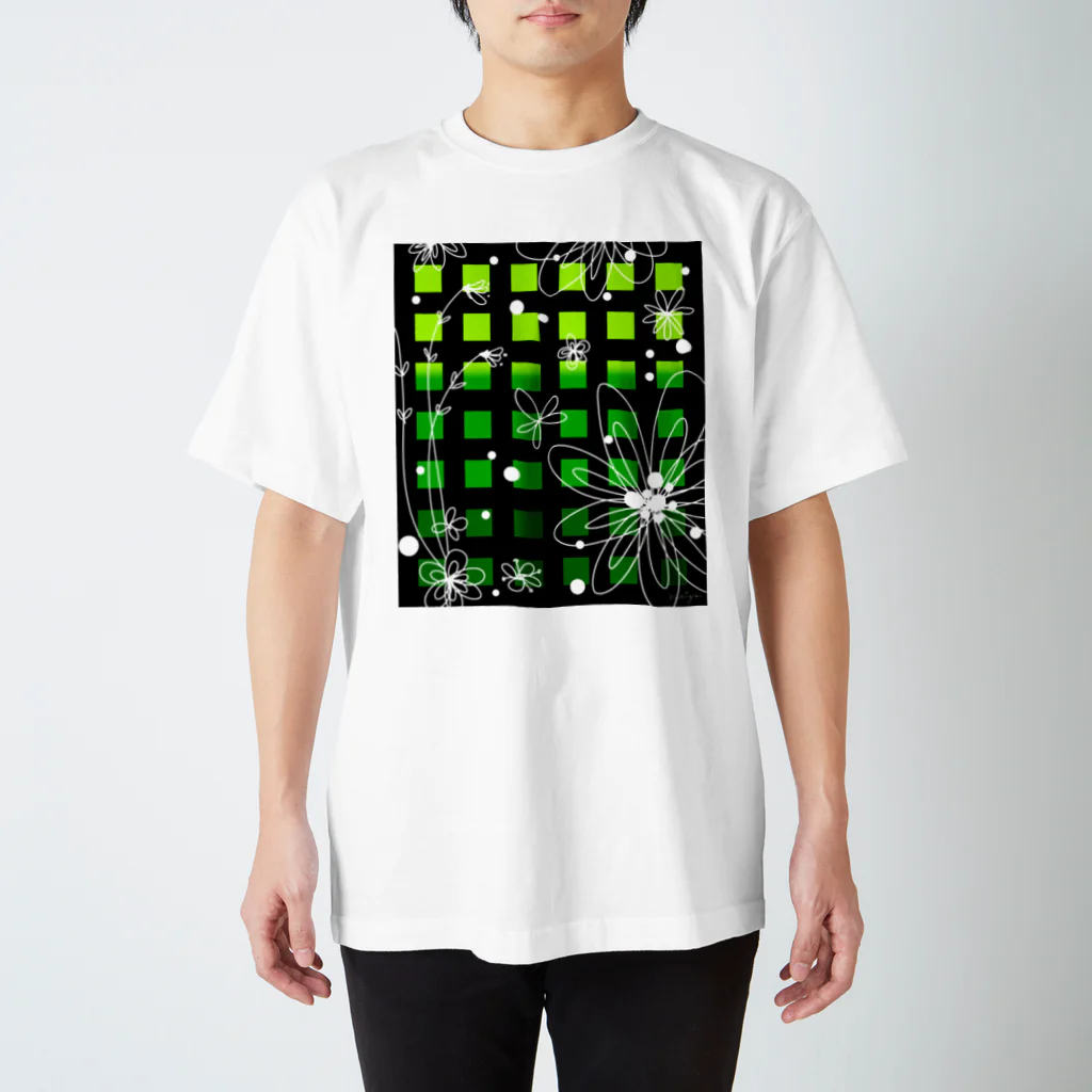 Ｍ✧Ｌｏｖｅｌｏ（エム・ラヴロ）の花（グリーン・コウシ） スタンダードTシャツ