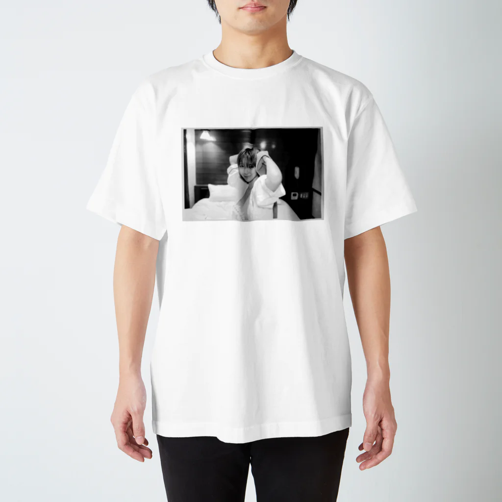 YOSHIKI'S PHOT SHOPのModel ゆーりまん「セクシー！」 Regular Fit T-Shirt