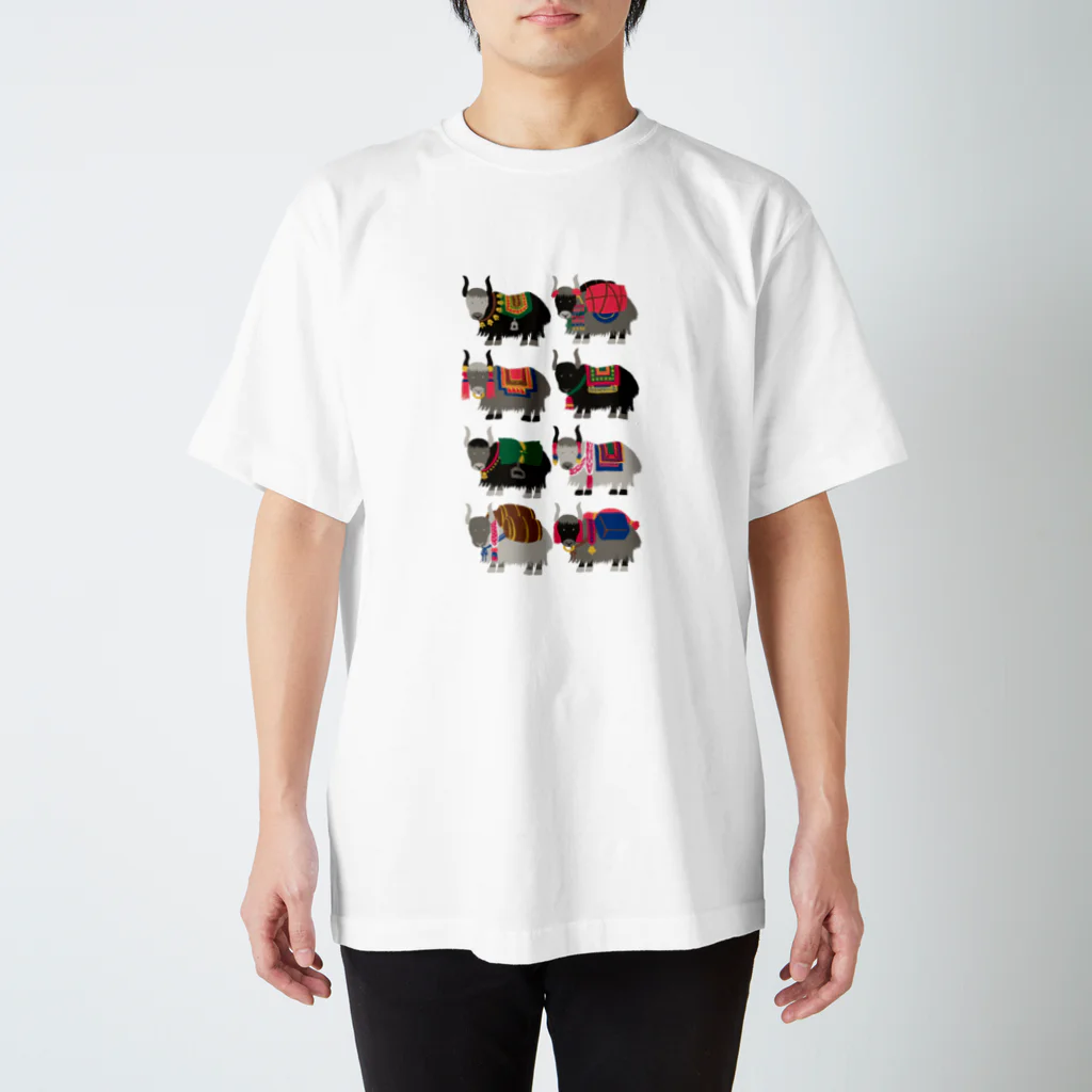 IZANAMI by Akane Yabushitaのヒマラヤのヤク Regular Fit T-Shirt