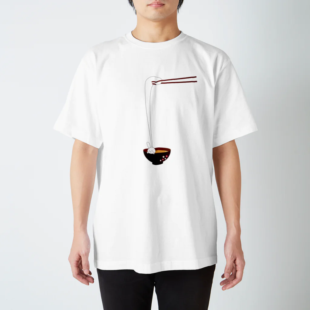 fooooodのうさぎのお雑煮 Regular Fit T-Shirt