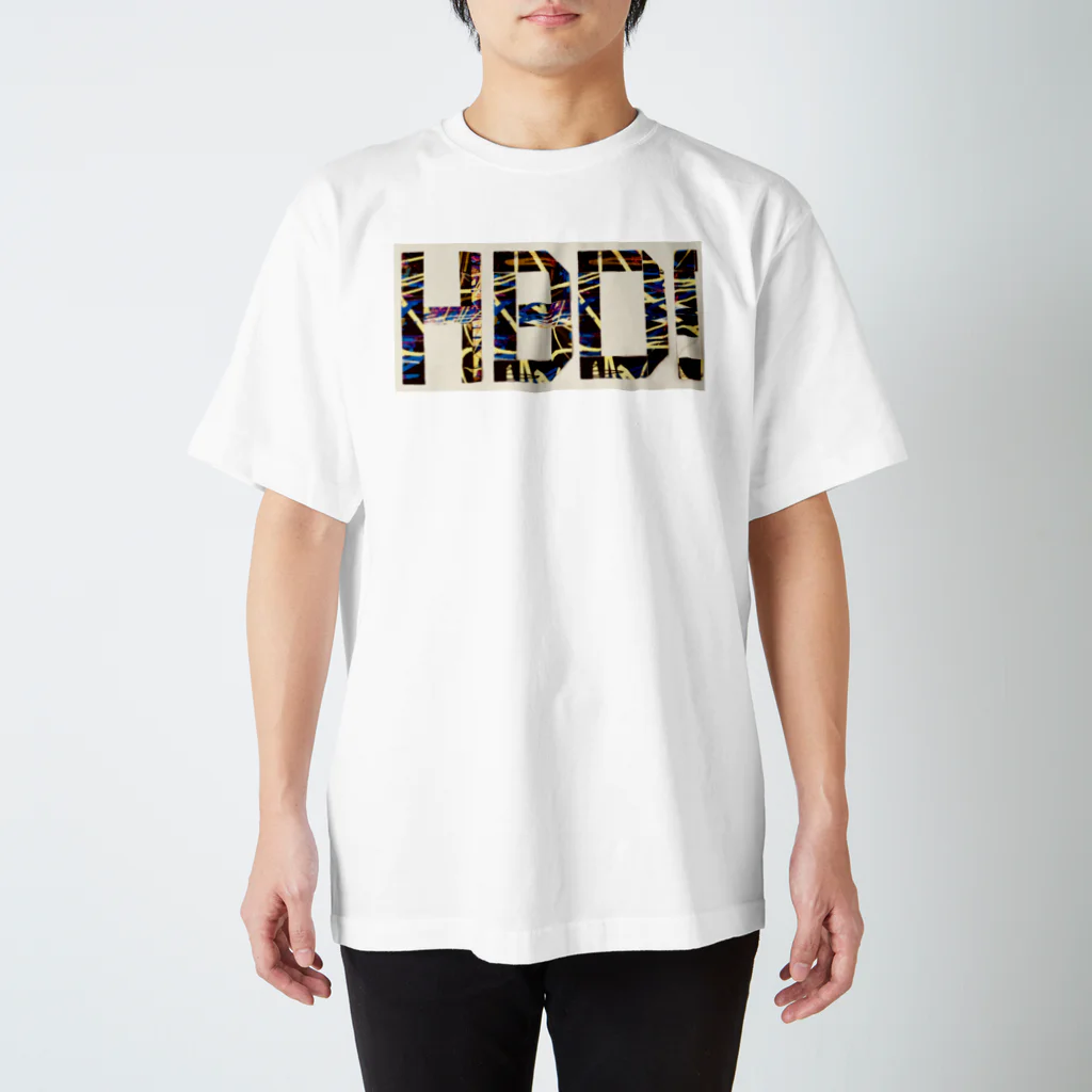 Les survenirs chaisnamiquesのHBD! Regular Fit T-Shirt