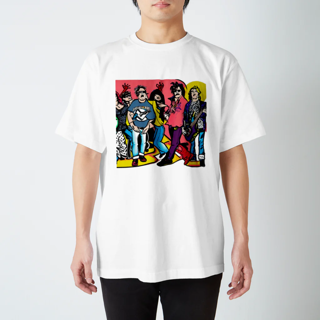 世界に1つだけのTシャツ屋【一点ものアートTシャツ専門店】のロックスター13 Regular Fit T-Shirt