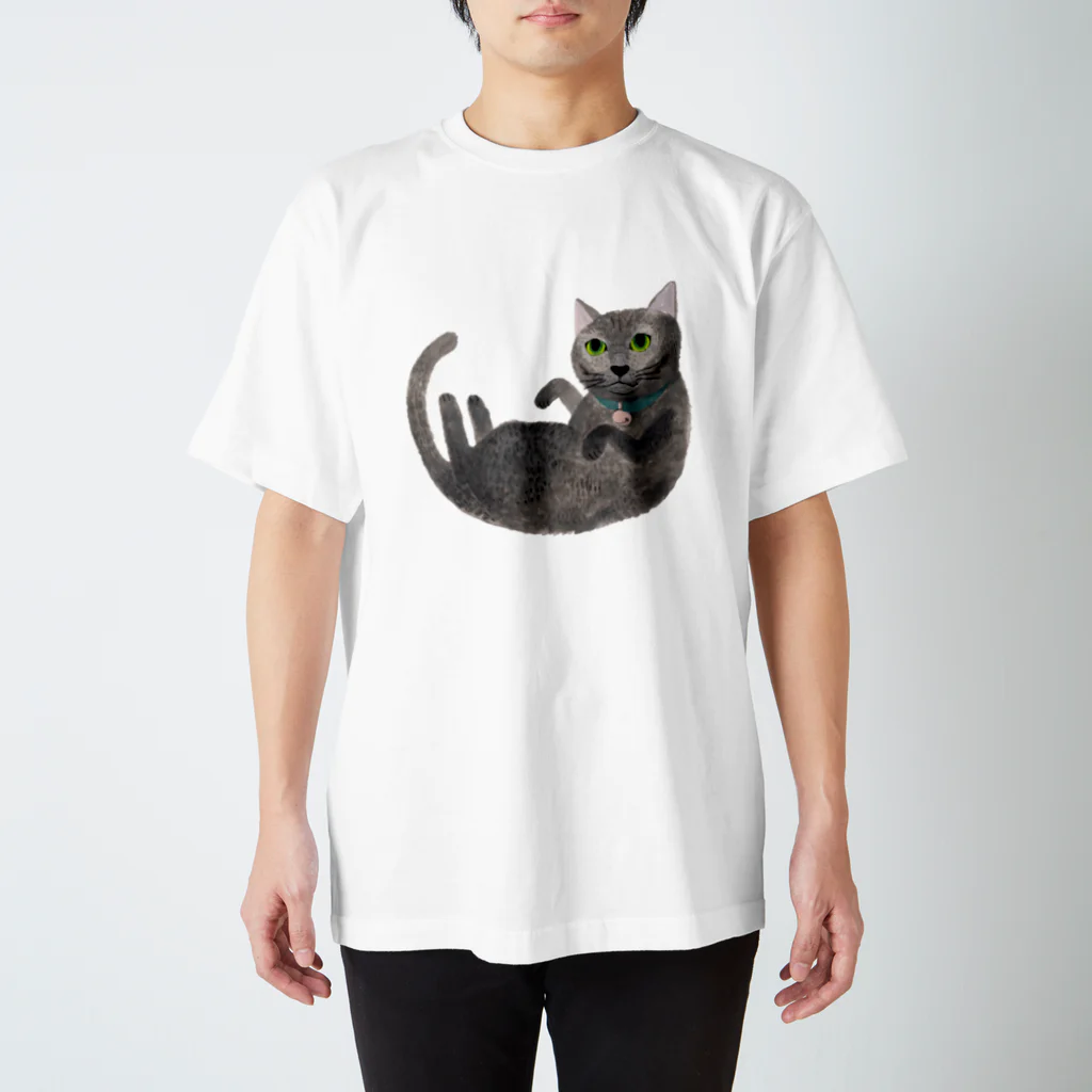 gogocats-shopのグレー猫 Regular Fit T-Shirt