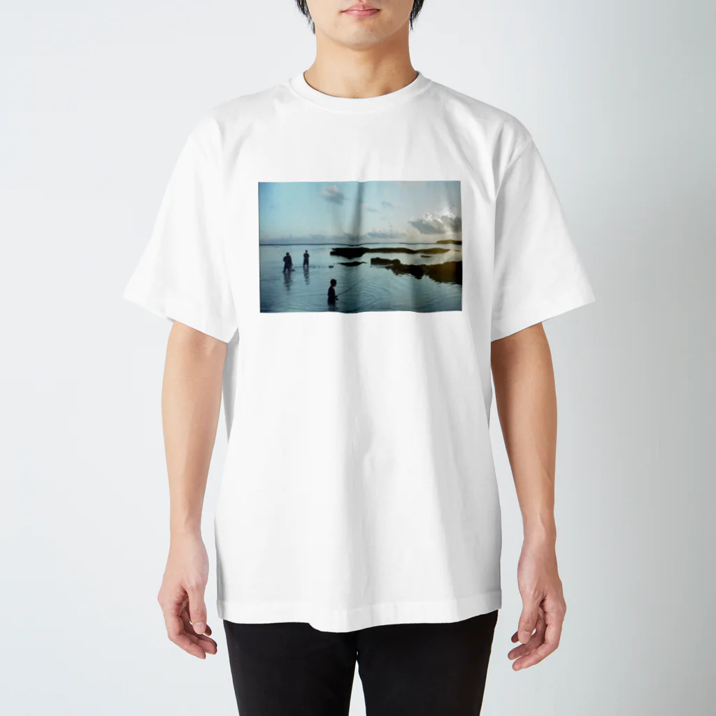 加藤あずきの夕暮れと少年 スタンダードTシャツ