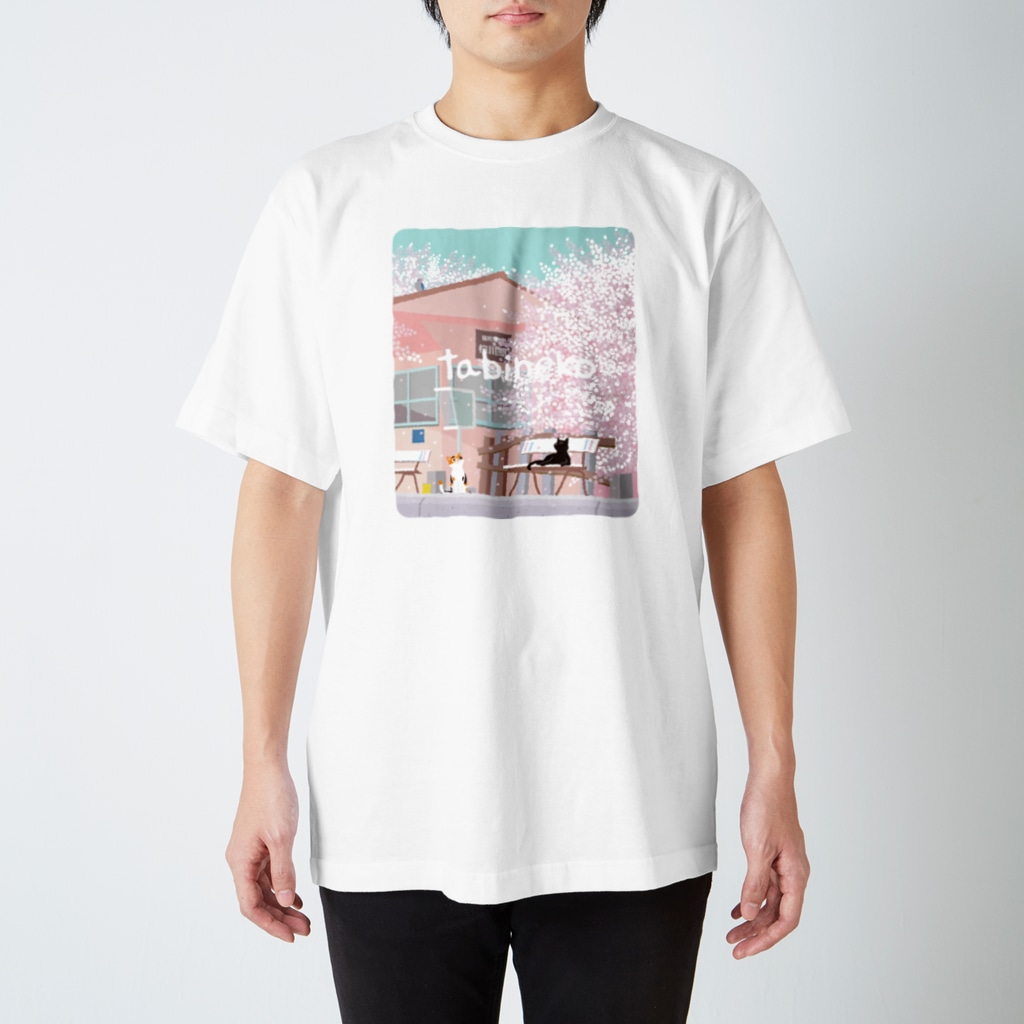 たびねこグッズSHOPの駅でお花見 Regular Fit T-Shirt