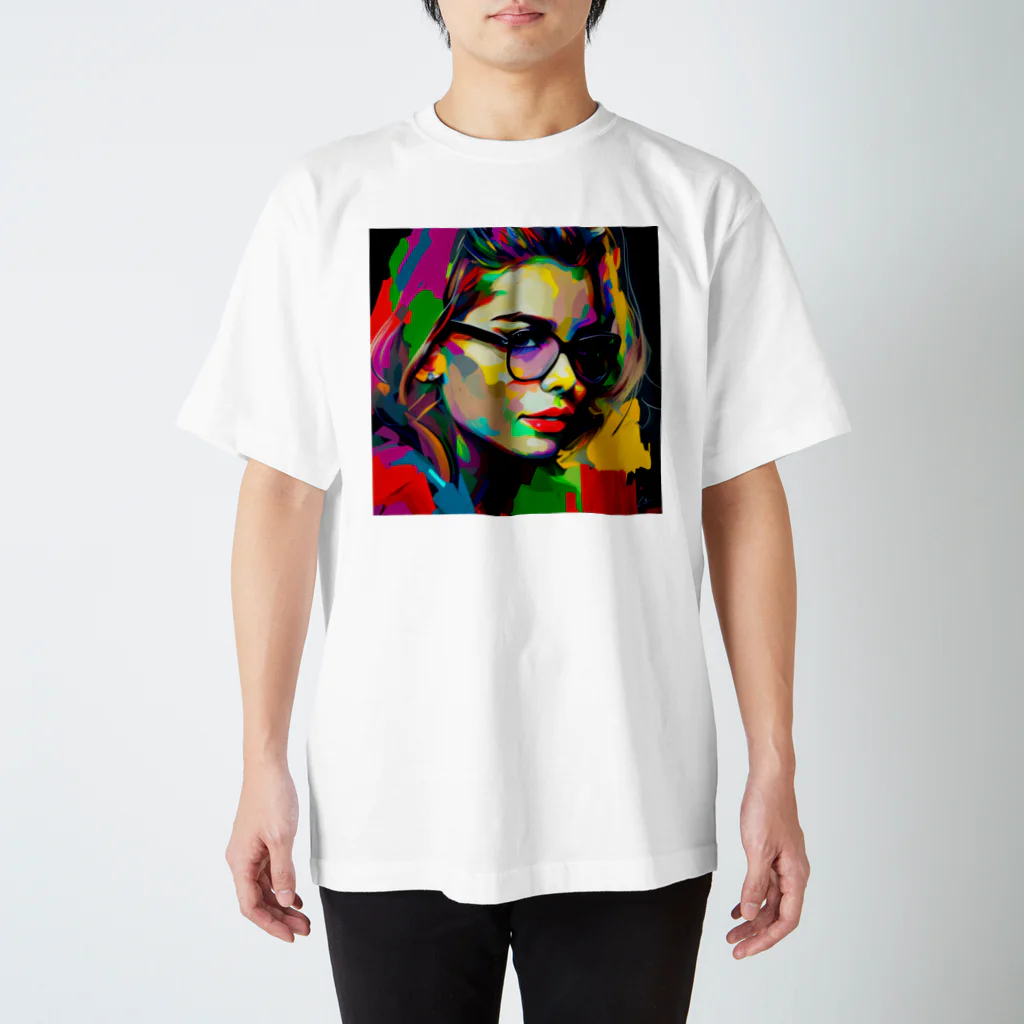 L.T.M（エル.ティー.エム）のポップアート（女性 Ver.3） Regular Fit T-Shirt