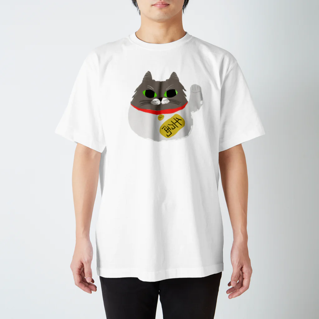 Ku’s family catのMUGI 招財猫 Regular Fit T-Shirt