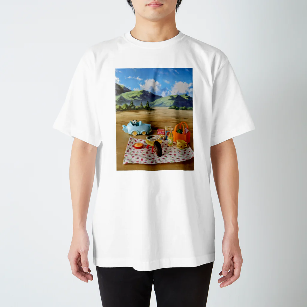 Nao/ごちぶり家のゴキバニア Regular Fit T-Shirt