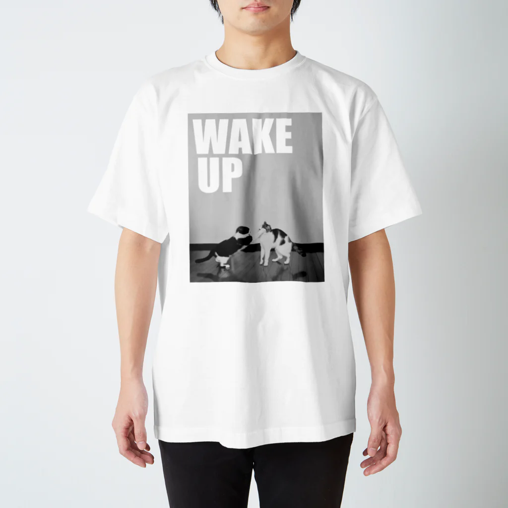 へるのWAKE UP Regular Fit T-Shirt