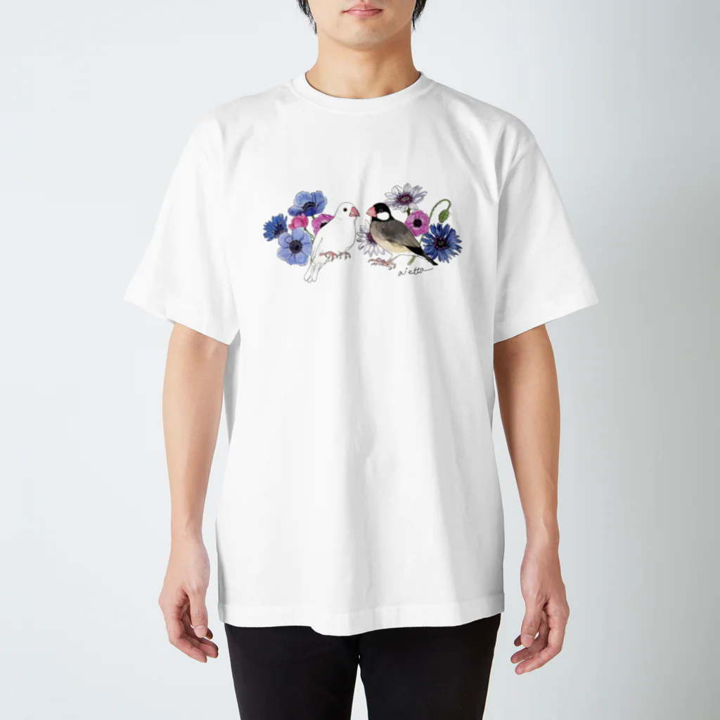 aiettaのアネモネ文鳥 Regular Fit T-Shirt