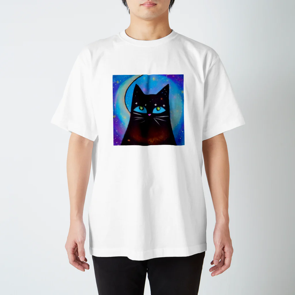 宇宙猫のクロネコと宇宙 Regular Fit T-Shirt