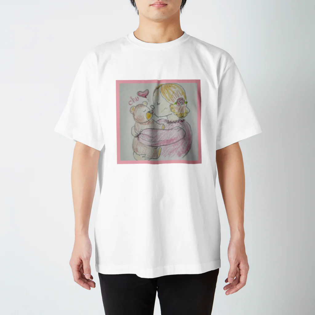 ショップAyanakko🧸のくまさんにキス Regular Fit T-Shirt