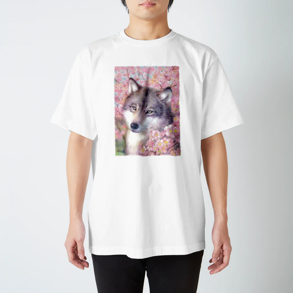 Keiko Oのオオカミと千島桜 スタンダードTシャツ