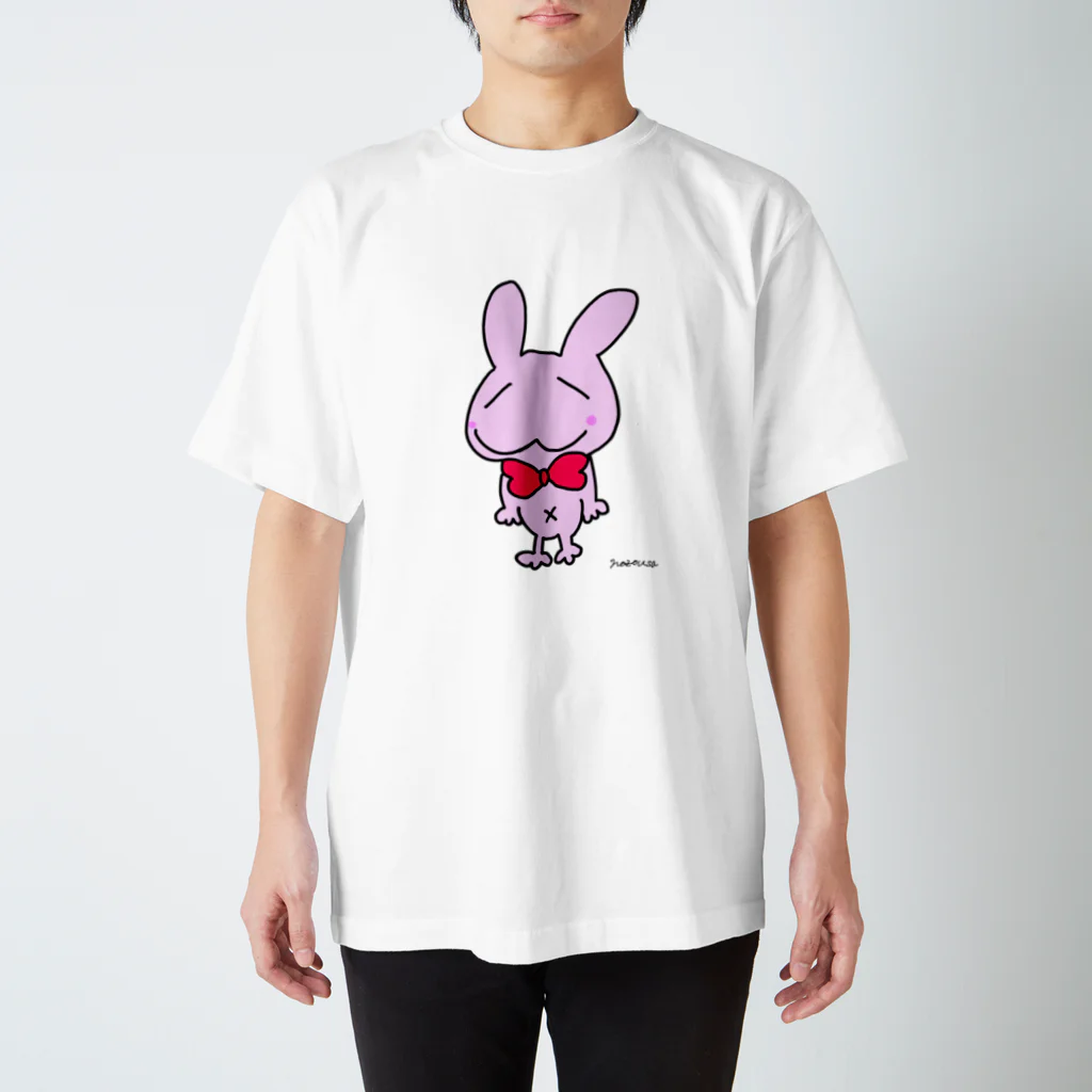 うさぎの店（星野希望）の蝶ネクタイうさぎ🐾 Regular Fit T-Shirt