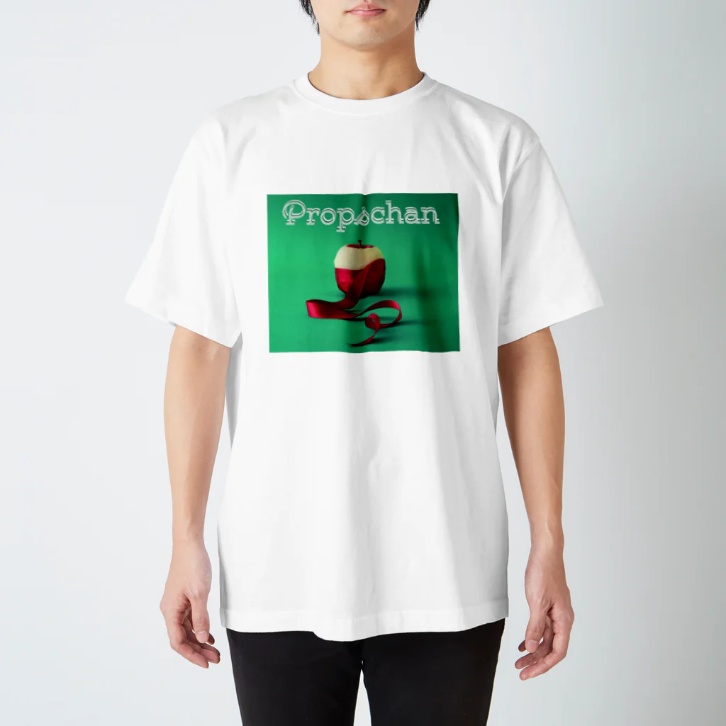 Propschanのはらりリンゴりぼん Regular Fit T-Shirt