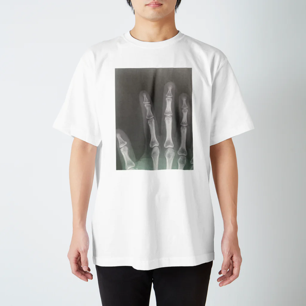 自己満足のまゆぴー指欠け事件 Regular Fit T-Shirt