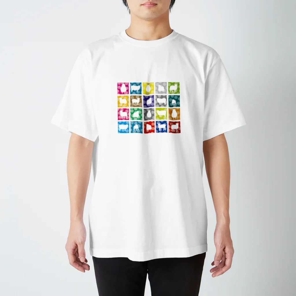 ジルトチッチのデザインボックスのデザイナーズマンションに入居したひつじ君達 スタンダードTシャツ