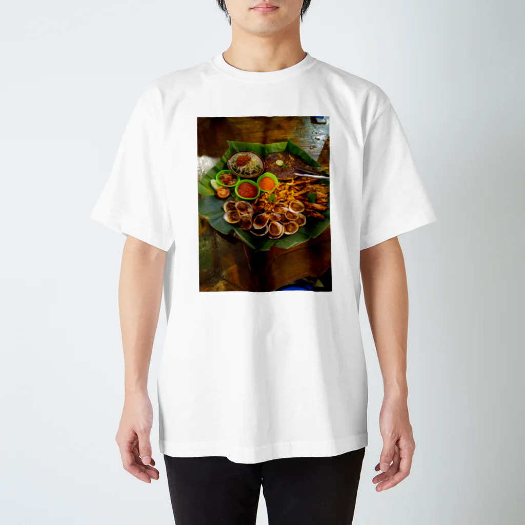 Bali0のシーフードBBQ スタンダードTシャツ