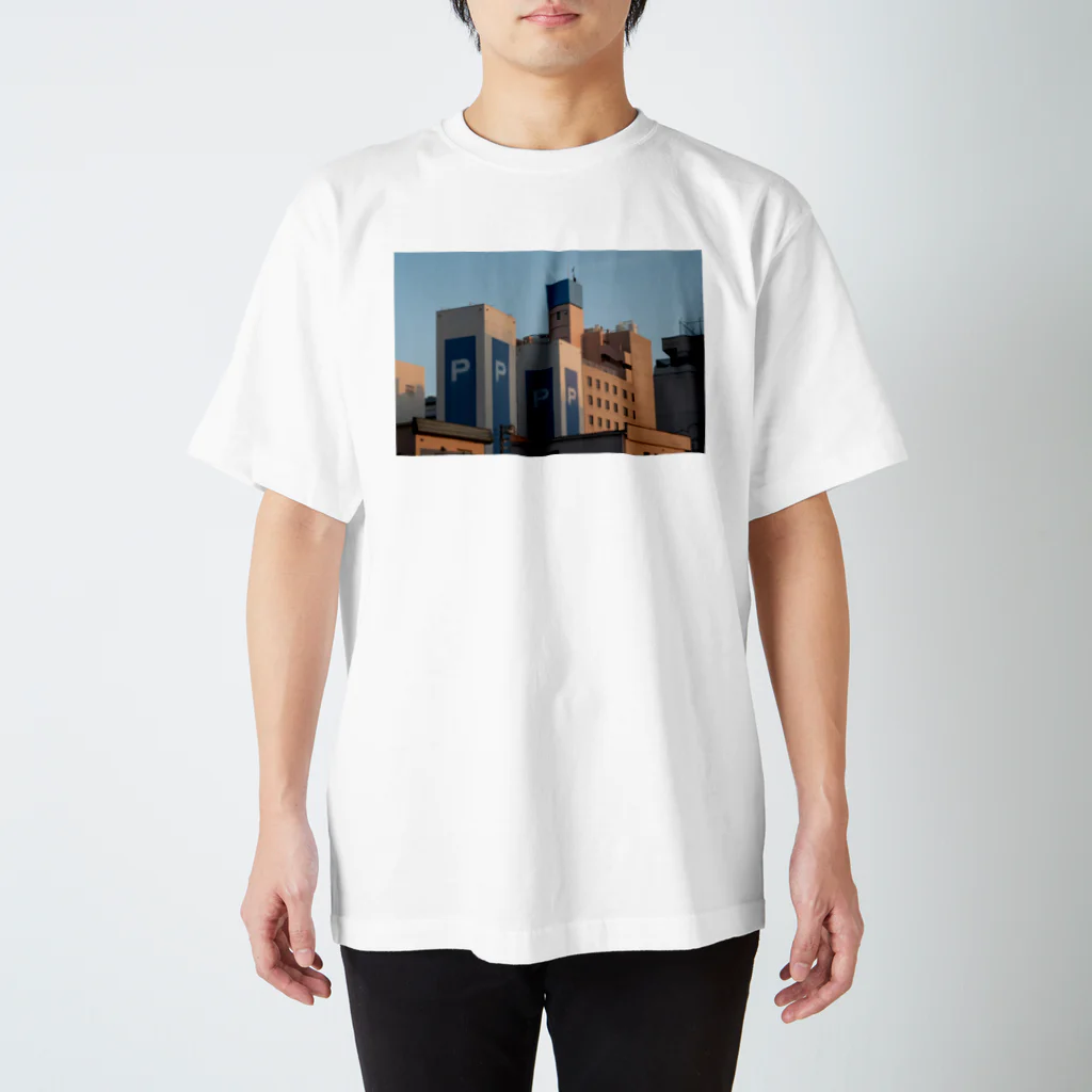 imasaraaaaの夕方のP棟 スタンダードTシャツ